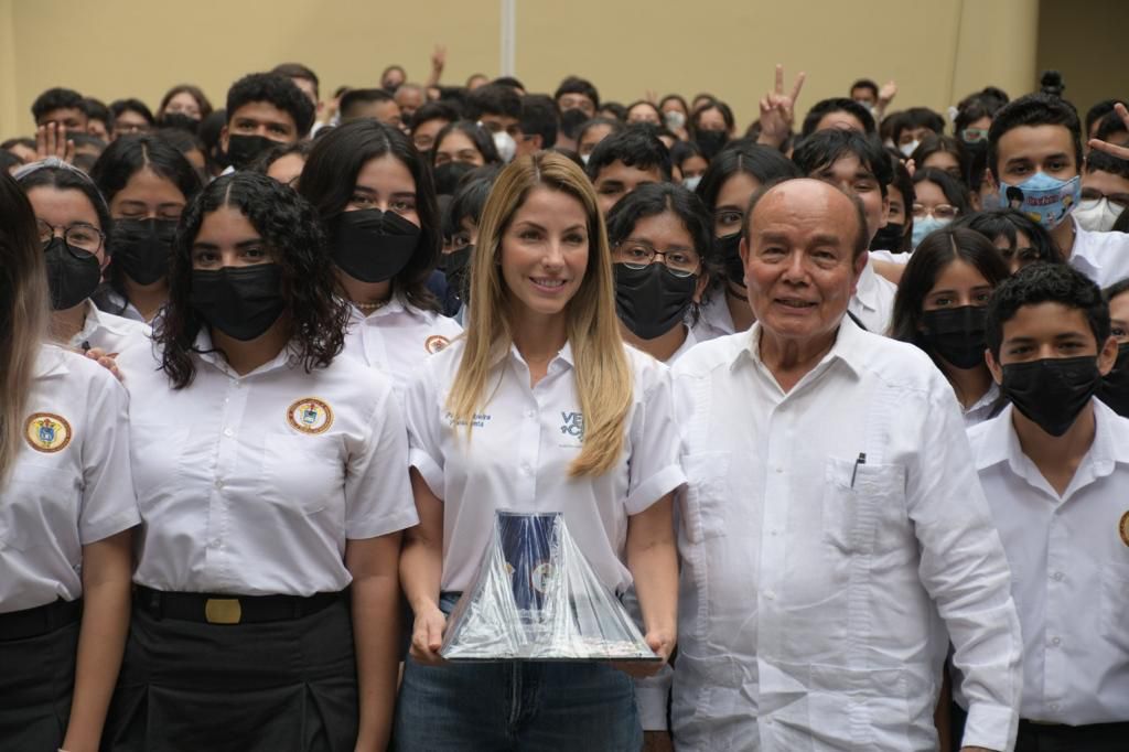 Urbis Inicia La Alcaldesa Patricia Lobeira De Yunes La Obra De