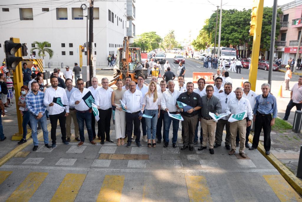 Urbis Inicia La Alcaldesa Patricia Lobeira De Yunes La Obra De