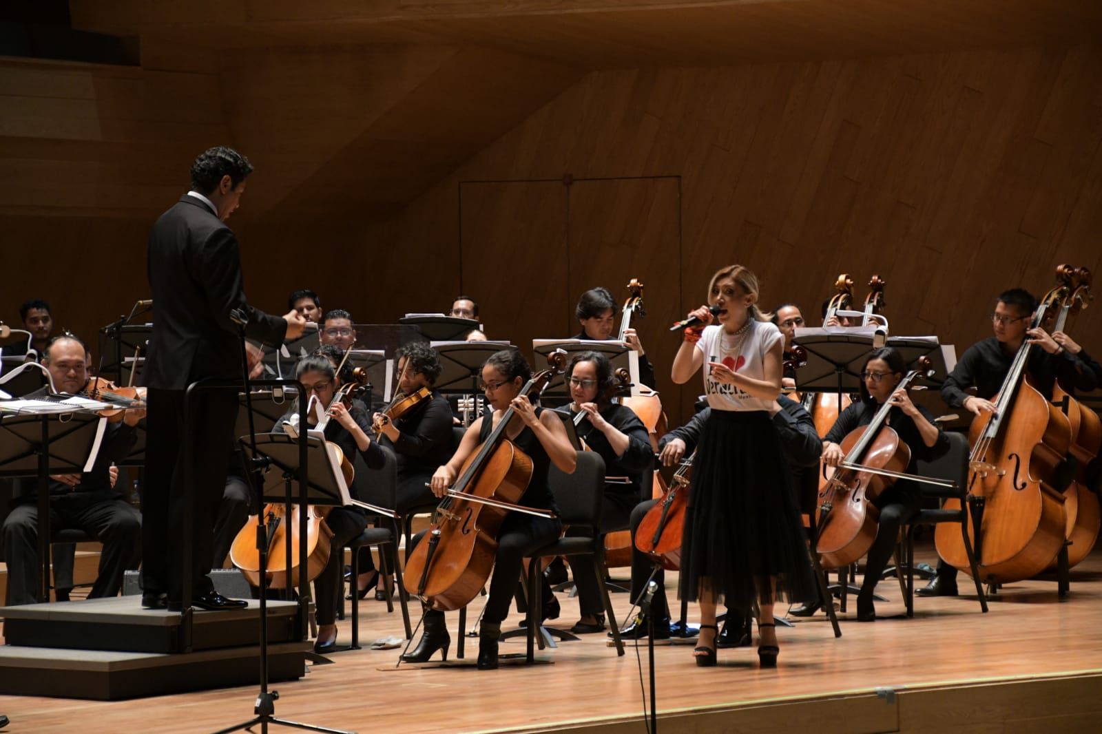 Urbis Romántico Concierto Girando la Manzana de la Orquesta