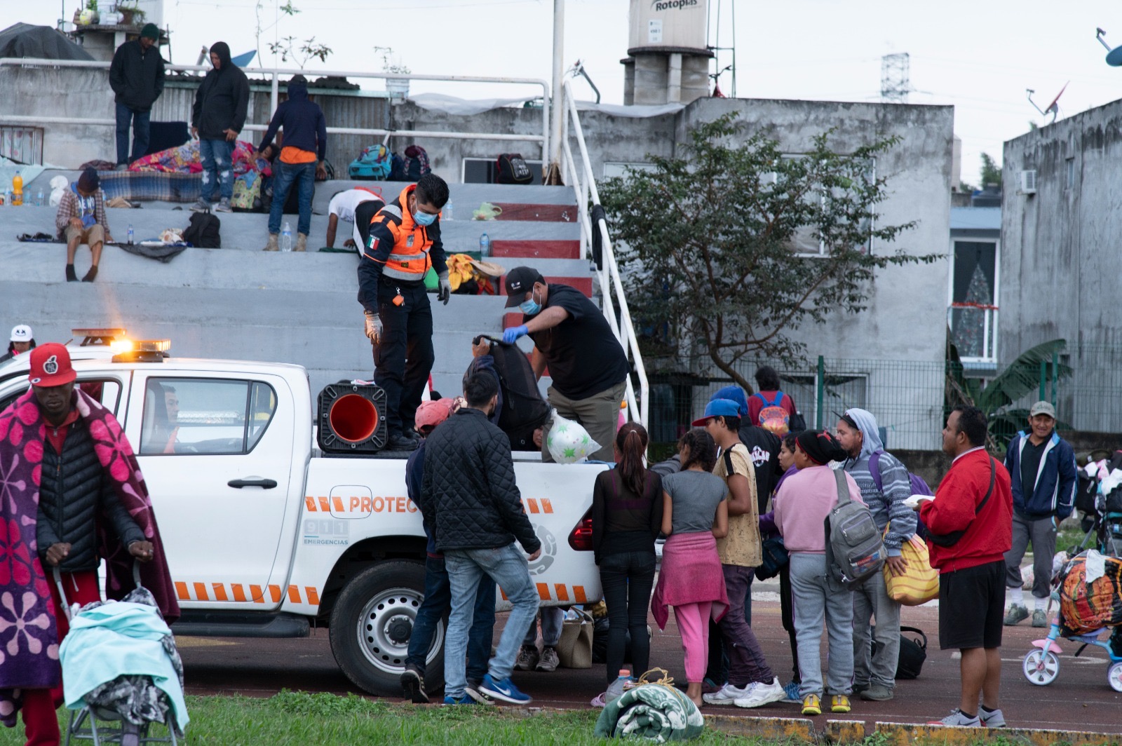 Urbis Caravana de migrantes llega a C rdoba muy mermada